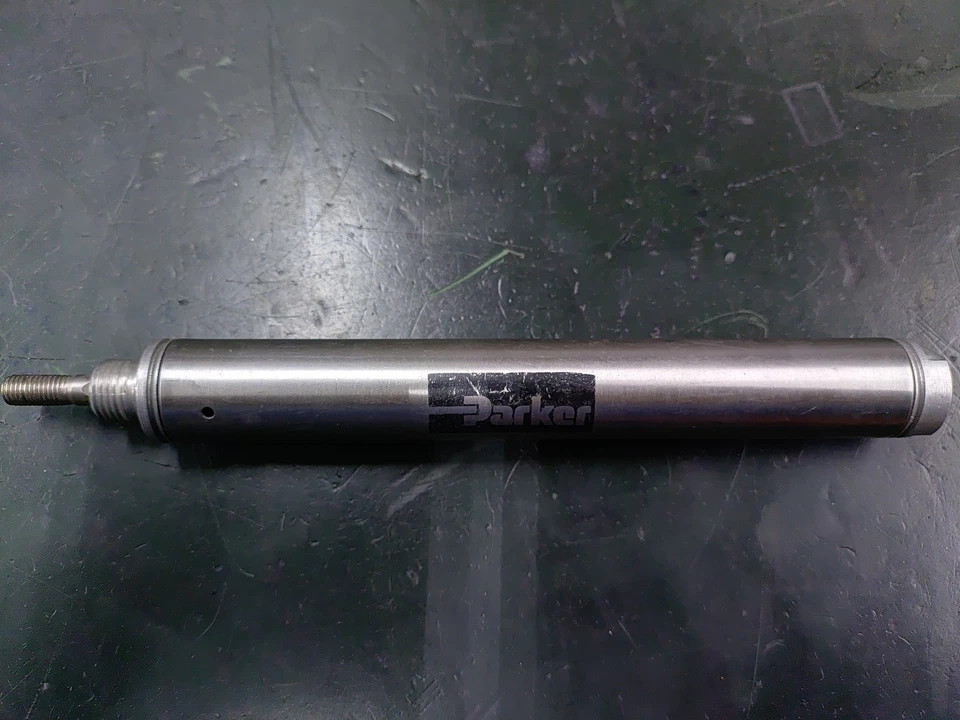 Cilindro de aire Parker .75NRSR03.00 de acción simple no giratorio 3" carrera 3/4" diámetro Foto 1 de 1