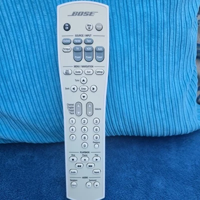 Bose AV 28 Remote Control   - Image 1 of 4