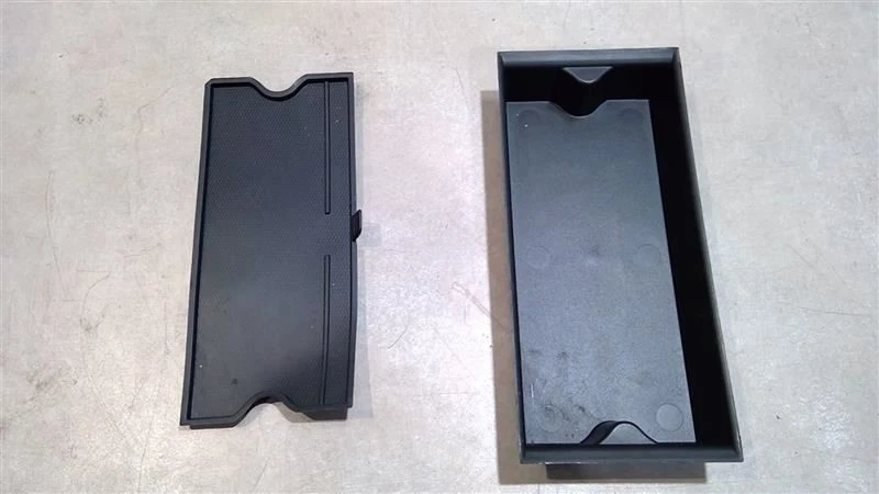 2020-2022 FORD EXPLORER CENTER CONSOLE STORAGE COMPARTMENT INSERT MAT  - Image 1 of 4