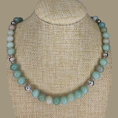 Handmade Halskette Amazonit Perlen 8mm mit Versilbert Perlen 8mm - Bild 1 von 3