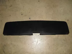 82 83 84 -92 Camaro radiador inferior presa de aire Z28 Iroc RS FABRICANTE DE EQUIPOS ORIGINALES 14083929 - Imagen 1 de 2