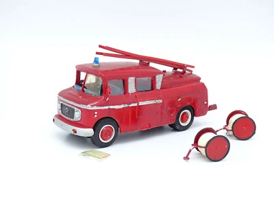 Kit Montato In Resina 1/50 - Citroen 55 Guinard Pompiers - Immagine 1 di 2