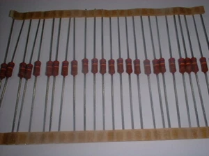 25x 27 kOhm / 2 Watt / 500V Widerstand Metallfilm 5% - Picture 1 of 2