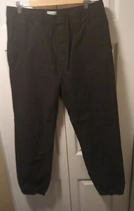 H&M Mens jogger style Black Pants size Medium with gathered cuff leg  - Picture 1 of 5