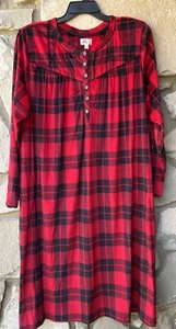 Aria Nightgown 2X 18/20W Red Black Plush Velour Buffalo Plaid Partial Button NEW - Picture 1 of 7
