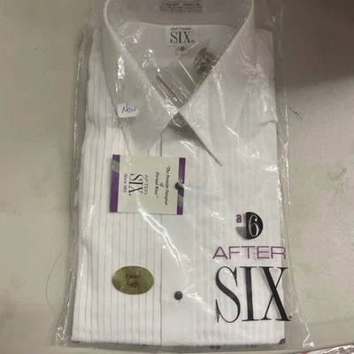 Camisa de esmoquin con cuello acostado, faja roja, gemelos y tachuelas después de puño de 6 fr Foto 1 de 4