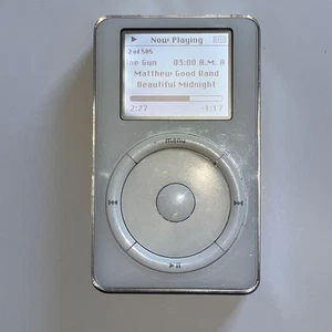 Apple iPod Classic 2nd Gen A1019 10GB Good Battery With Fire Wire - Picture 1 of 10