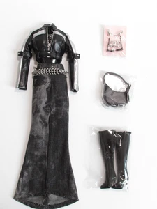 GET READY WITH ME NADJA REIME SCHWARZ OUTFIT & ZUBEHÖR INTEGRITÄT SPIELZEUG - Bild 1 von 1