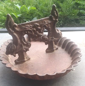 Antique Victorian Ornate Cast Iron Boot Scraper with Tray Pie Crust Edge - Picture 1 of 11