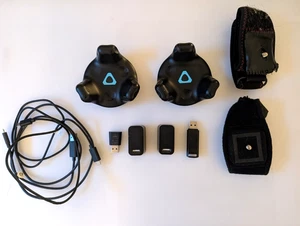 HTC Vive Trackers 2.0 - Juego de dos - Rastreadores de carrocería V2 0809 - Imagen 1 de 8