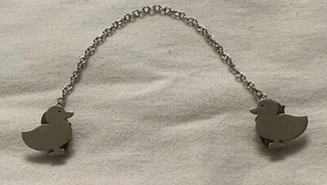 Vintage Signed Leonore Doskow Handmade Sterling Duck Collar Bib Clips -L ^ - Picture 1 of 17