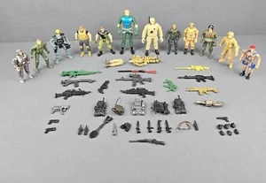 Action Figure Soldier Toy Weapon Gun Lot Grenade Knife Radio Gadgets Machine - Picture 1 of 13