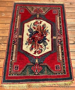 Antique VTG Caucasian Armenian Karabakh Floral Rug Dated - Picture 1 of 19