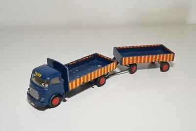 A34 1:50 LION CAR TRUCK TRAILER DAF FRONT WHEEL ARKS BISCUITS GOOD CONDITION - Image 1 of 4