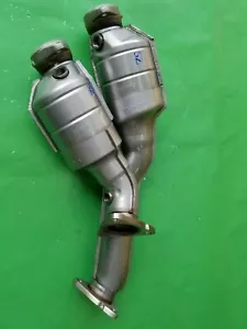 Pair Catalytic Converters for VW Phaeton 3.2 V6 2002-2009 3D0254251AX 3D0254251X - Picture 1 of 5