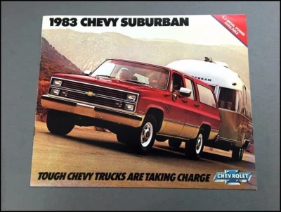 1983 Chevrolet Suburban Original Car Sales Brochure  Catalog K10 K20 C10 C20 4wd Foto 1 de 4