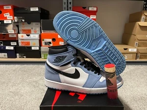 Nike Air Jordan 1 Retro High OG University blau 555088 134 Gr. 9 100 % authentisch - Bild 1 von 9