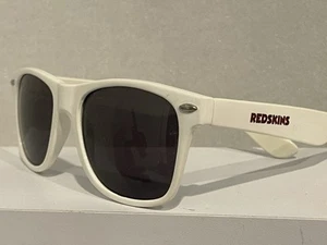 Redskins Promtional Sonnenbrille mit Logo Sonnenbrille Creme/Redskins Red Logo - Bild 1 von 7