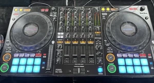 Pioneer DJ controller DDJ-1000 W/ Power Cord And USB Cord - Picture 1 of 23