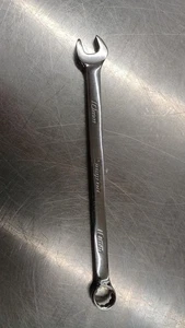 Snap-on OEXM100B 10 mm 12-Point Metric Flank Drive Combination Wrench - Picture 1 of 4