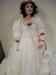 Muñeca World Gallery de Kay McKee, "Dama de Rojo", temporada de verano 1992. - Imagen 1 de 8