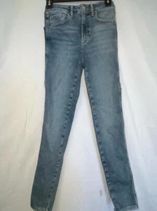 We The Free Blue Skinny Jeans Size 26 NWOT - Picture 1 of 1