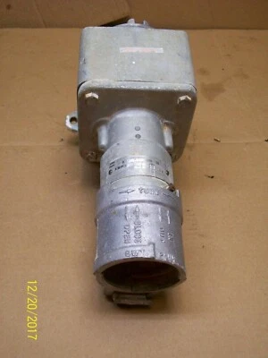 CROUSE HINDS CESD4234 RECEPTACLE EXPLOSION PROOF missing cap - Image 1 of 4