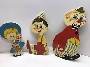 Coloridos recortes de madera decoración de Pinocho, payaso, niñas niños - Italia - B Altman & Co - Imagen 1 de 12