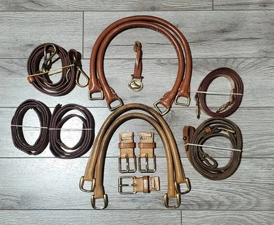 Lote Dooney e Bourke de alças de bolsa de couro marrom usadas e etiqueta de berloque fob de latão - Imagem 1 de 4