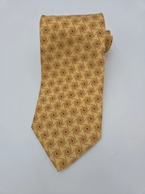 JoS A. BANK SIGNATURE COLLECTION MADE IN ITALY YELLOW/GOLD GEOMETRIC TIE. - Image 1 of 4