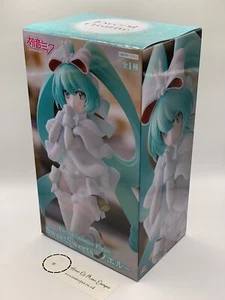 UK Seller Hatsune Miku Figure Exceed Creative Sweet Sweets Noel FuRyu Japan NEW - Picture 1 of 2