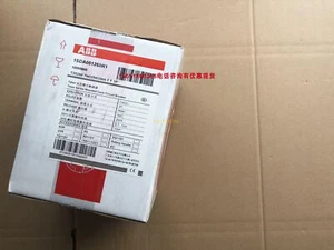 Brand new circuit breaker T3S250 TMD250/2500 FF 3P; 10055900; 1SDA051269R1 - Picture 1 of 1
