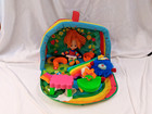 Vintage 1983 Rainbow Brite Farbe Cottage Plüschetui Spielset mit Puppen & Stücken