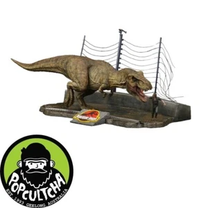 Jurassic Park - Tyrannosaurus Rex X-Plus 1/35th Scale Plastic Model Kit "New" - Picture 1 of 6