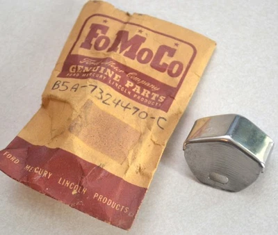 Ford Customline/Fairlane Town 1955 4 puertas sedán centro pilar B moldura de moldura Foto 1 de 4