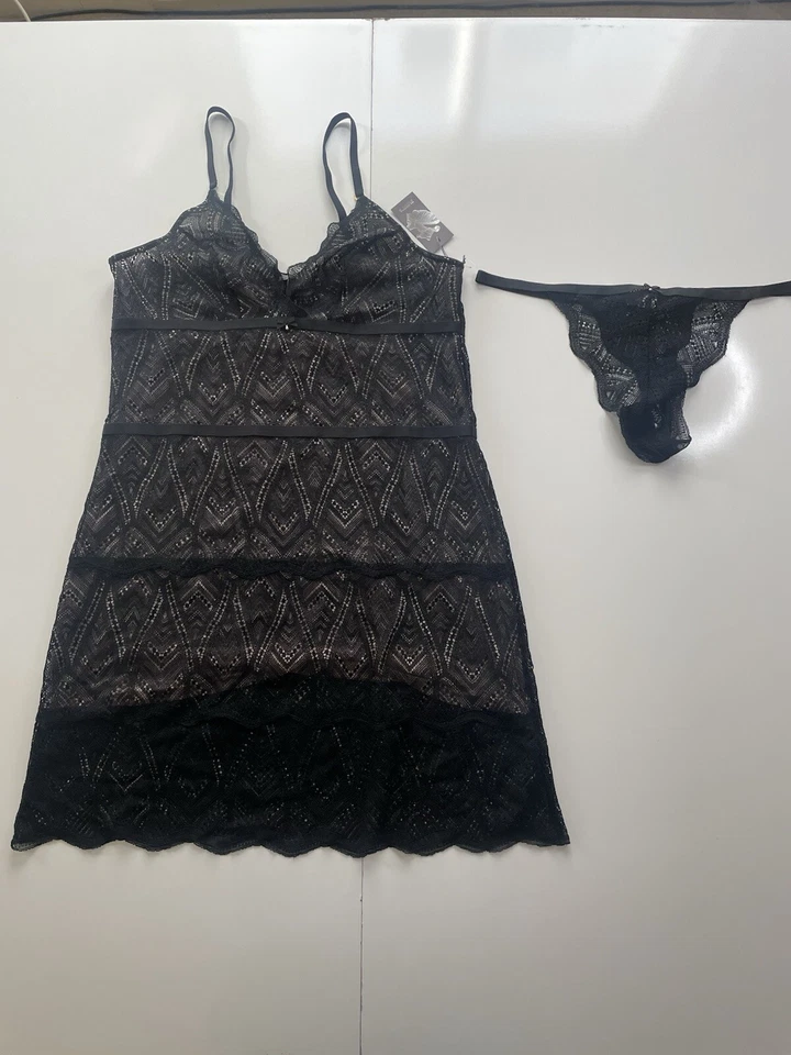 JUEGO CHEMISE FLEUR’T ENCAJE EN Encaje Negro Con Bragas Talla XL Foto 1 de 4