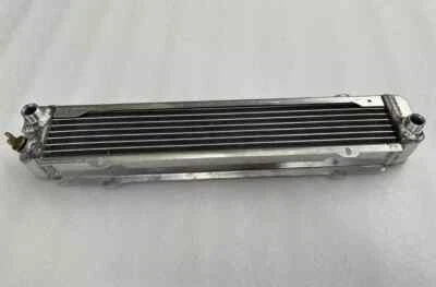 铝制油冷却器 适合梅赛德斯奔驰 W108/W109 280 SE/SEL 300 SE/SEL 1966-1980 — 第 1/4 张图片