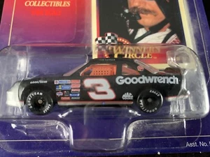 1997 CERCHIO DEI VINCITORI - SERIE VITA - DALE EARNHARDT - AUTO+CARTA - 12/12 - NUOVO - Foto 1 di 7
