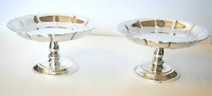 Pair of Lionel Alfred Crichton Sterling Silver Scaloped Compote Dishes - Picture 1 of 8