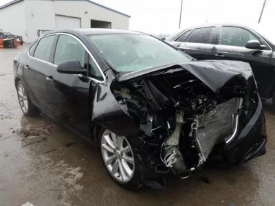 Alternador usado compatible con: Buick Verano 2014 2,4 L ID 13500316 grado A Foto 1 de 4