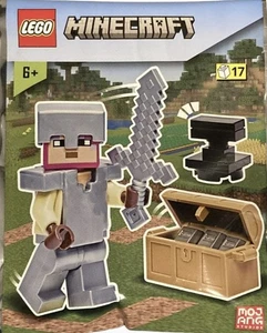 LEGO 662309 Minecraft Knight with Chest and Anvil - NEW - Picture 1 of 1