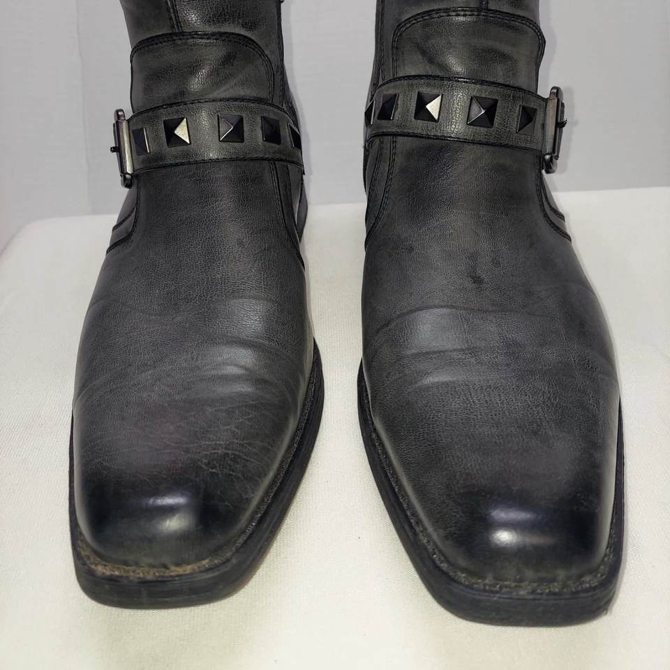 Botas de motociclista masculinas Rock & Republic de couro cinza com alças de fivela cravejadas tamanho 12M - Imagem 1 de 4