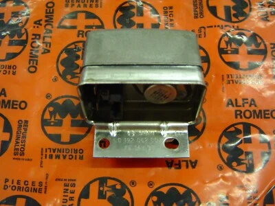 REGULADOR DE TENSIÓN ALFA ROMEO 105 BERTONE BOSCH 0192062007 Foto 1 de 4
