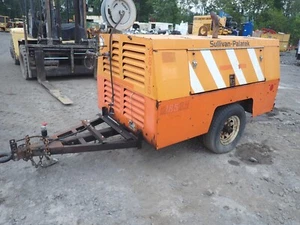 2008 Sullivan D185 185 CFM Air Compressor LOW HOURS! VIDEO! Towable Deere Diesel - Picture 1 of 11