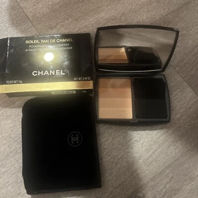 Polvo bronceador CHANEL Soleil Tan de Chanel 4 facetas 517 Foto 1 de 4