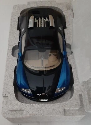 AUTOART BUGATTI 1:18 - Immagine 1 di 4