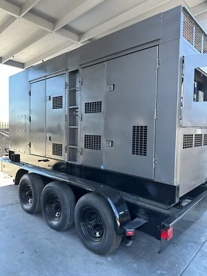 MULTIQUIP 320KW WHISPERWATT DCA400SSI4F TIER 4 Final GENERATOR 9k Hours - Image 1 of 4