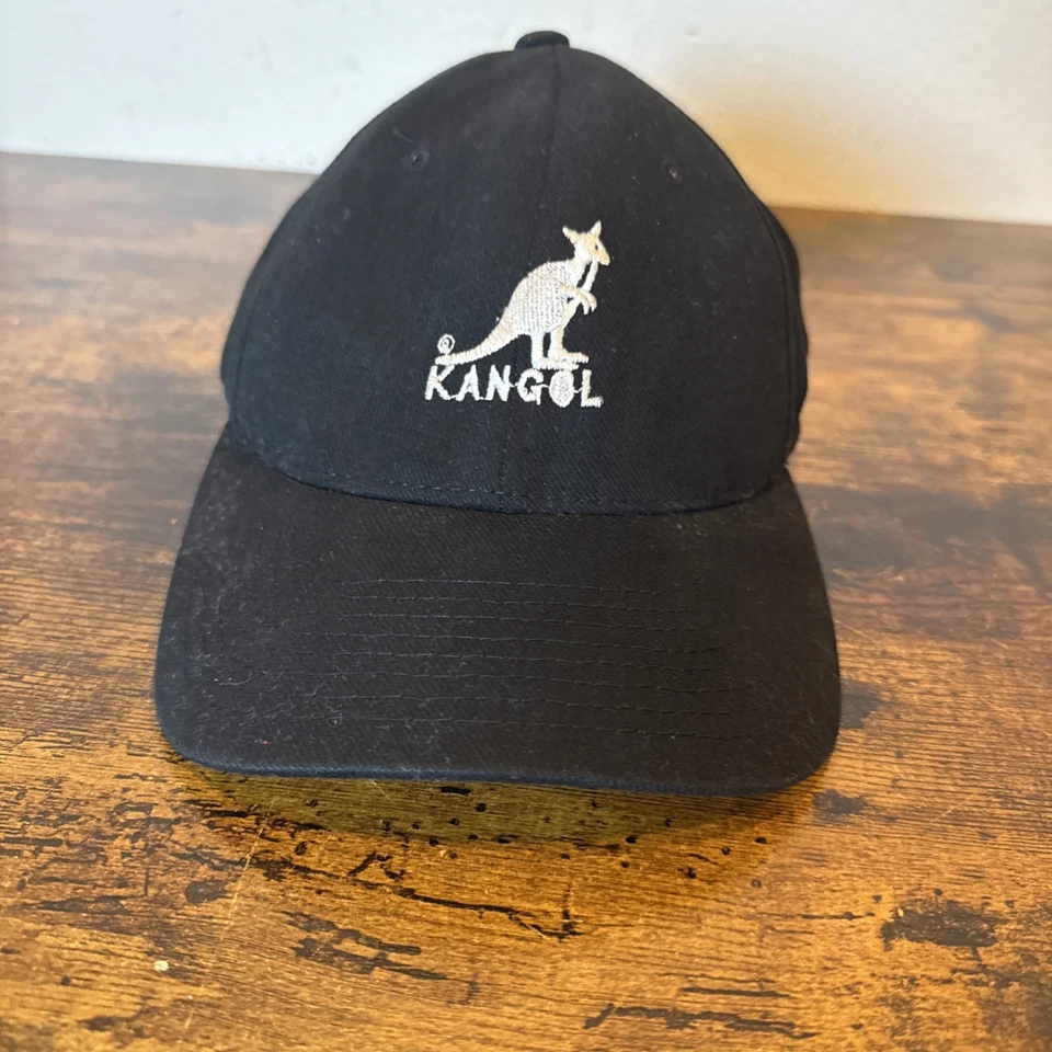 Boné Kangol preto beisebol cor flexfit hip hop tamanho grande - Imagem 1 de 4