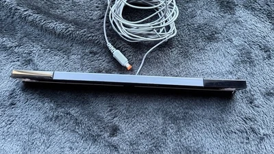 Nintendo Wii Sensor Bar Official Genuine, Silver - Image 1 of 4