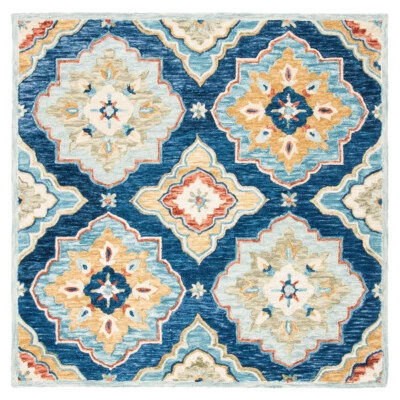 SAFAVIEH Suzani SZN503N Handmade Navy / Green Rug - Image 1 of 4